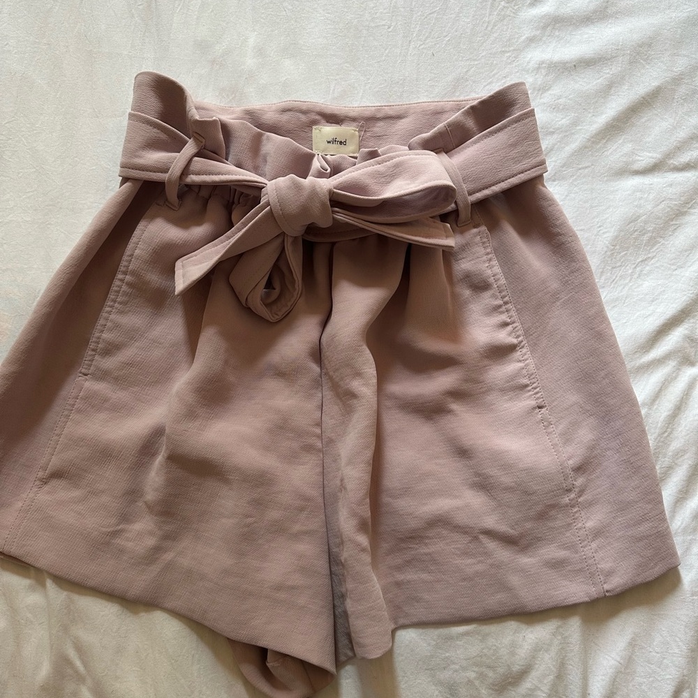 Aritzia Wilfred Marne Cairo Shorts